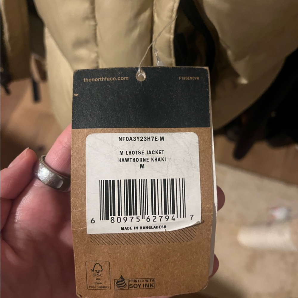 The North Face Lhotse jacket in khaki - Picture 2 of 6